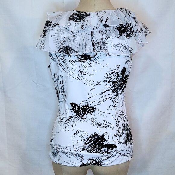 Sioni Dressy Ruffle Top Size Medium - Picture 3 of 7
